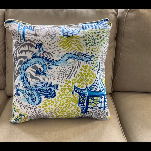 Biwee Other - NEW Chinoiserie pillow cover Asian/blue/lime/18x18”/Schumacher inspired/pagoda